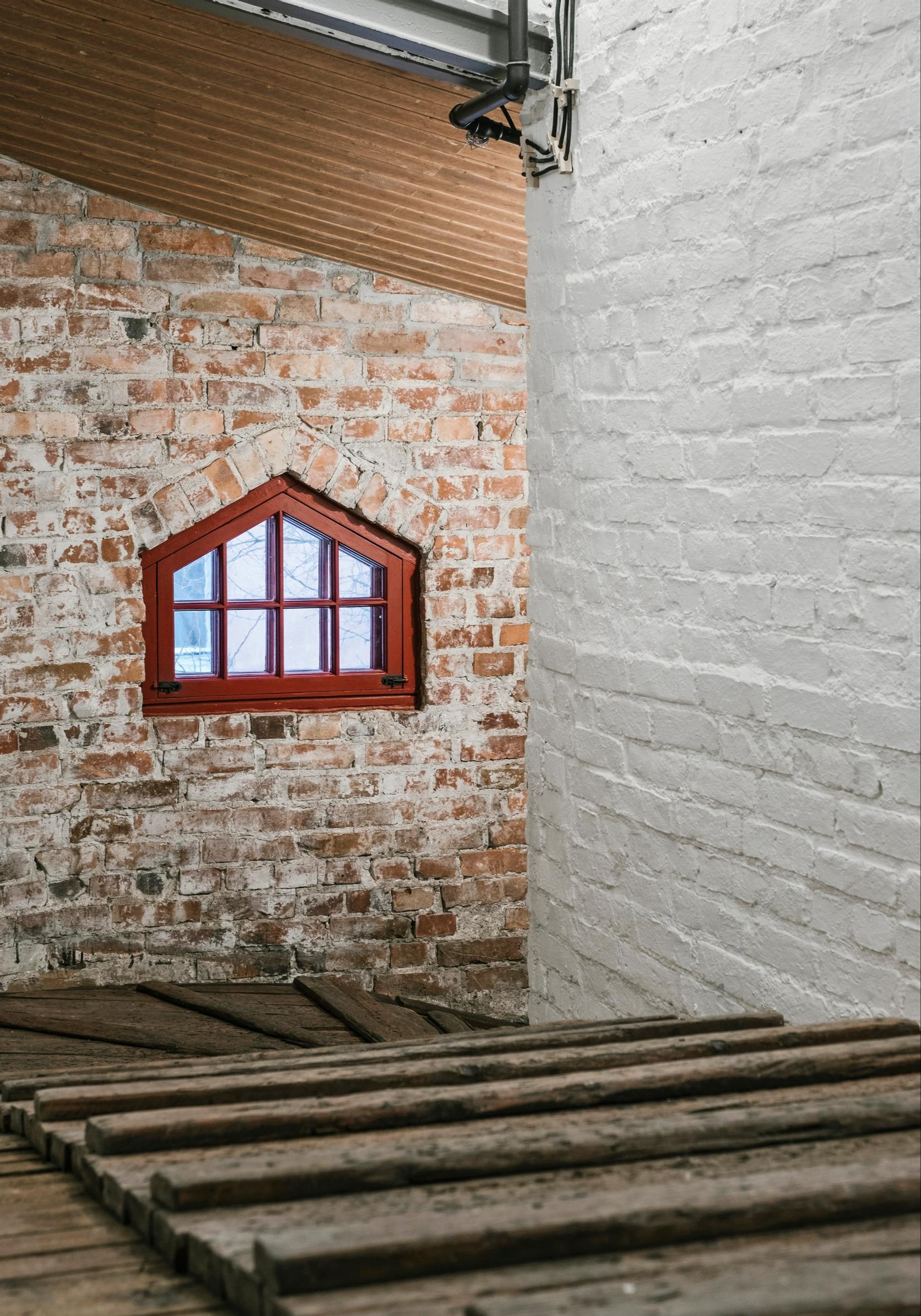 Restored horse ramp