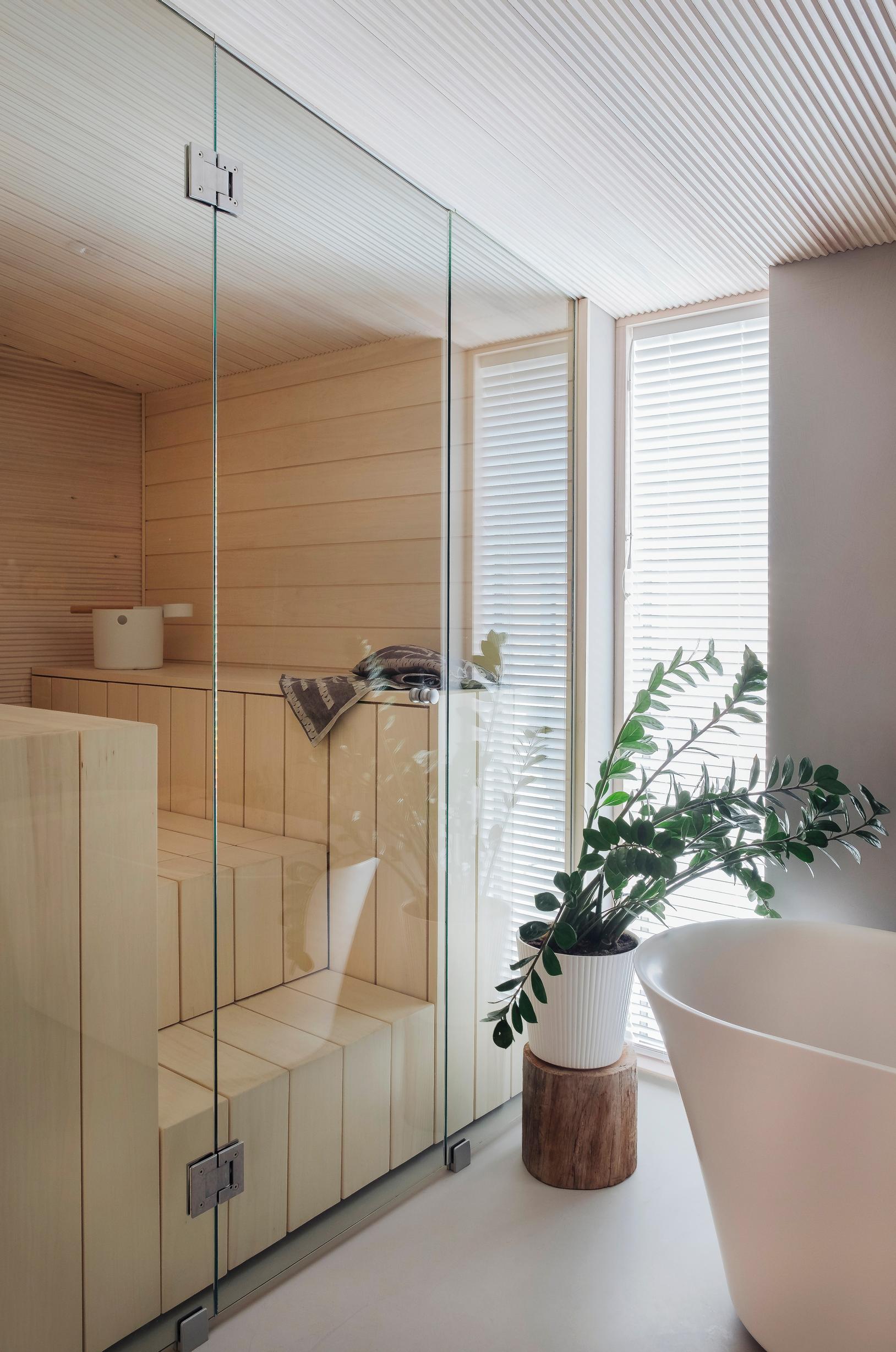 Balteco’s stone bathtub next to the sauna