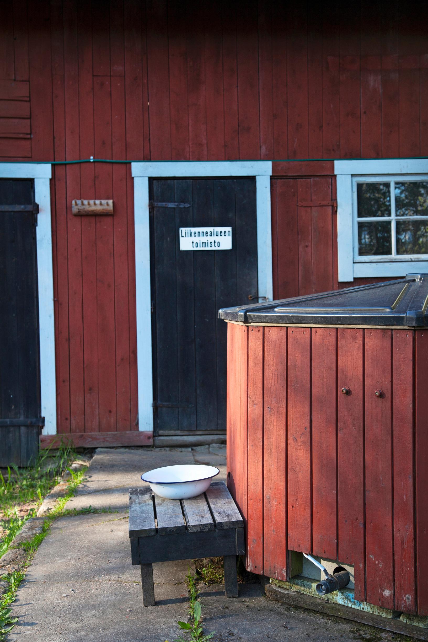 The red hot tub at the horse farm.