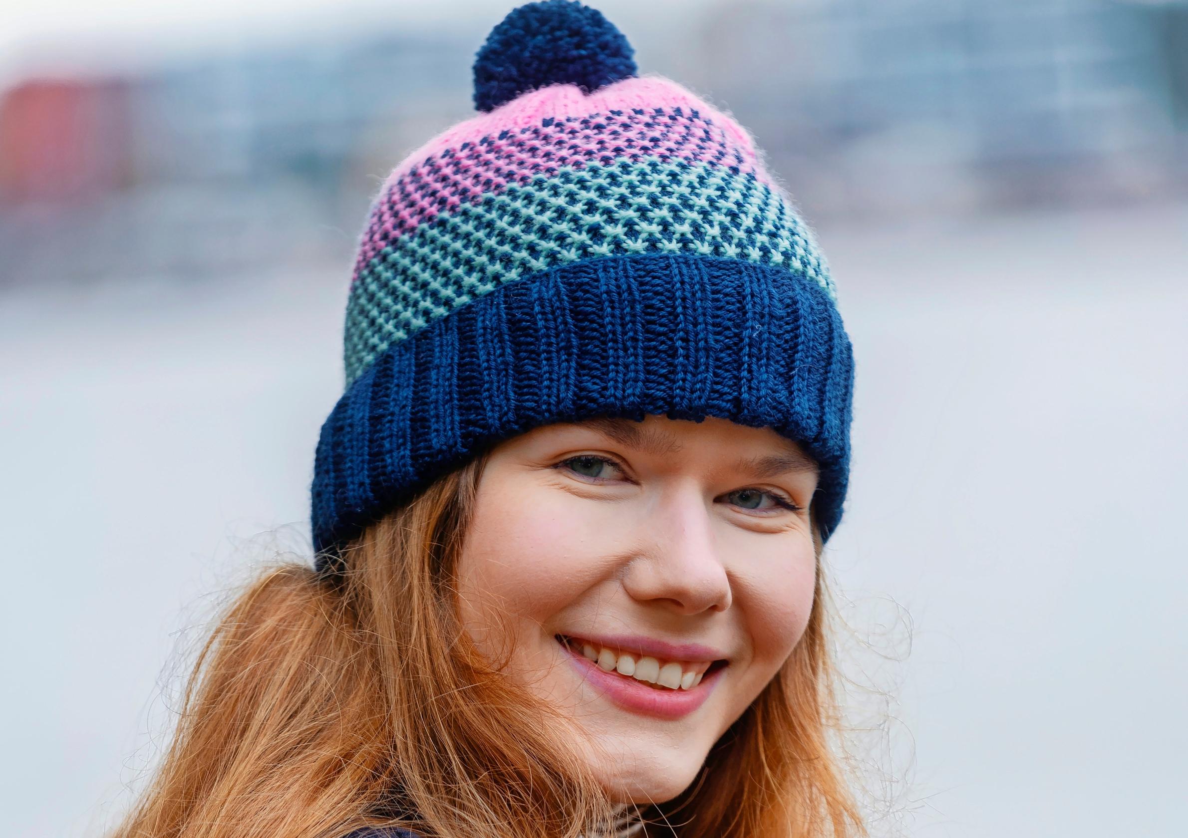 Nonpareil hat: warm knitted beanie sprinkled with delicious patterns and colors