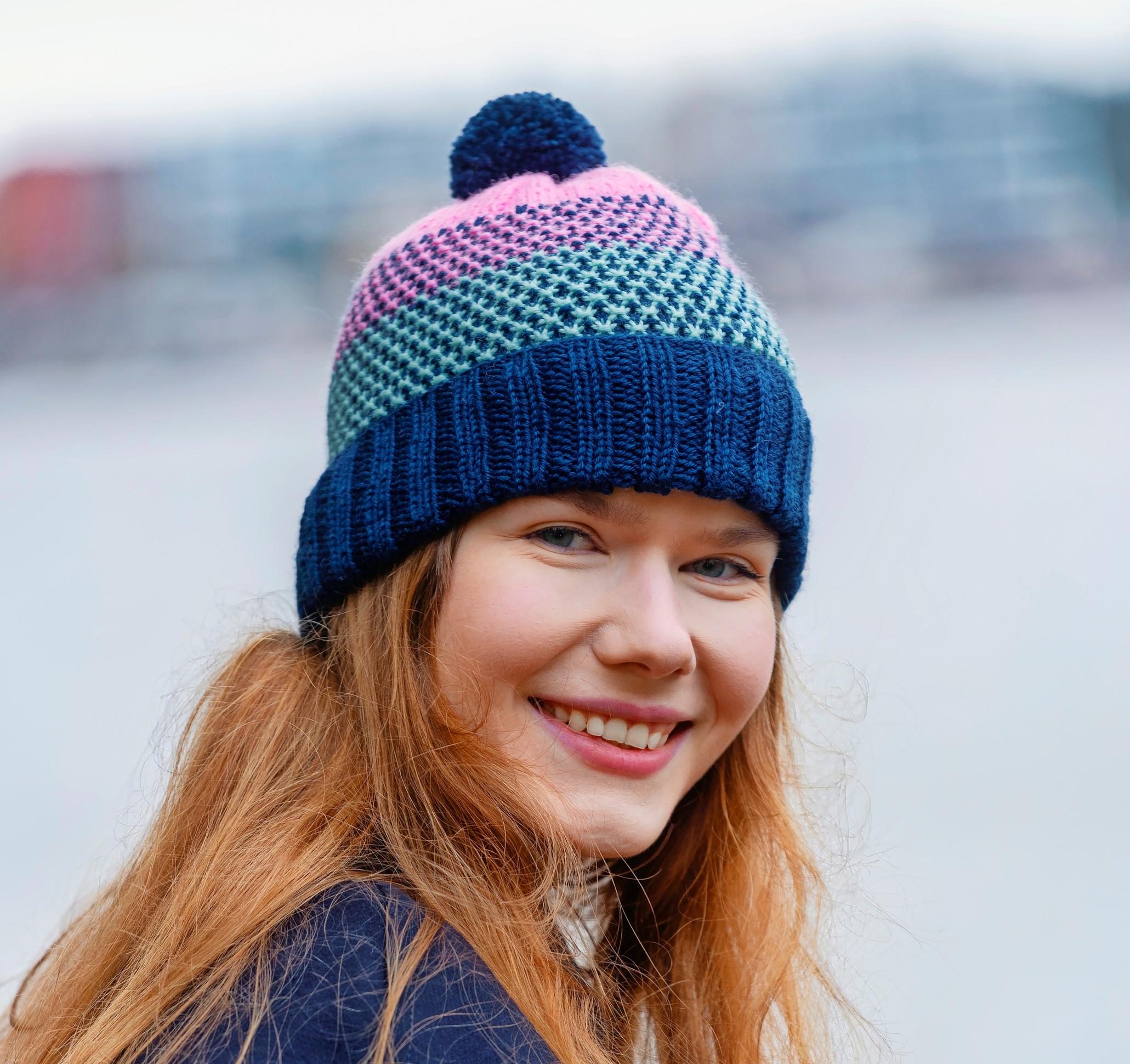 Nonpareil hat: warm knitted beanie sprinkled with delicious patterns and colors