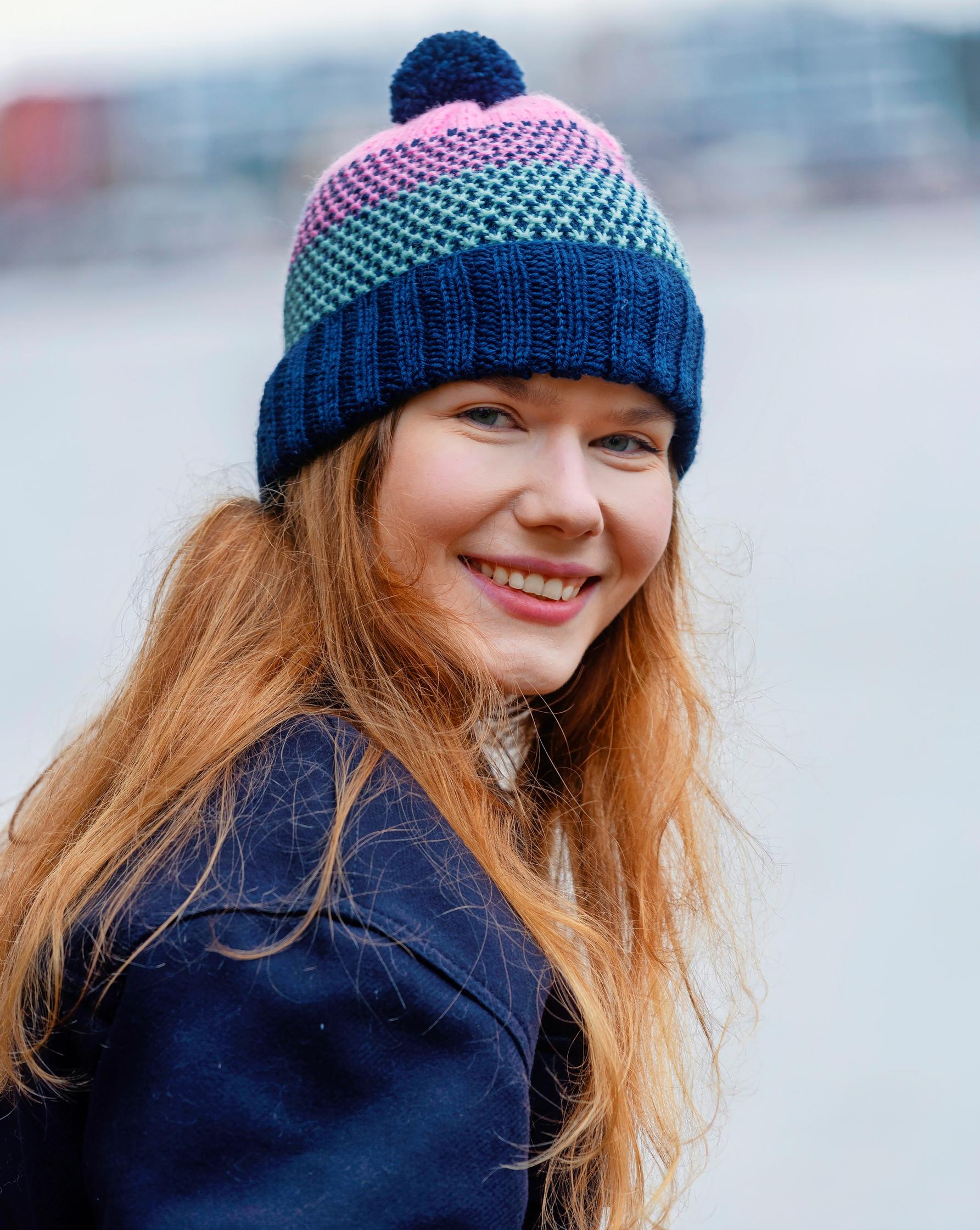 Nonpareil hat: warm knitted beanie sprinkled with delicious patterns and colors