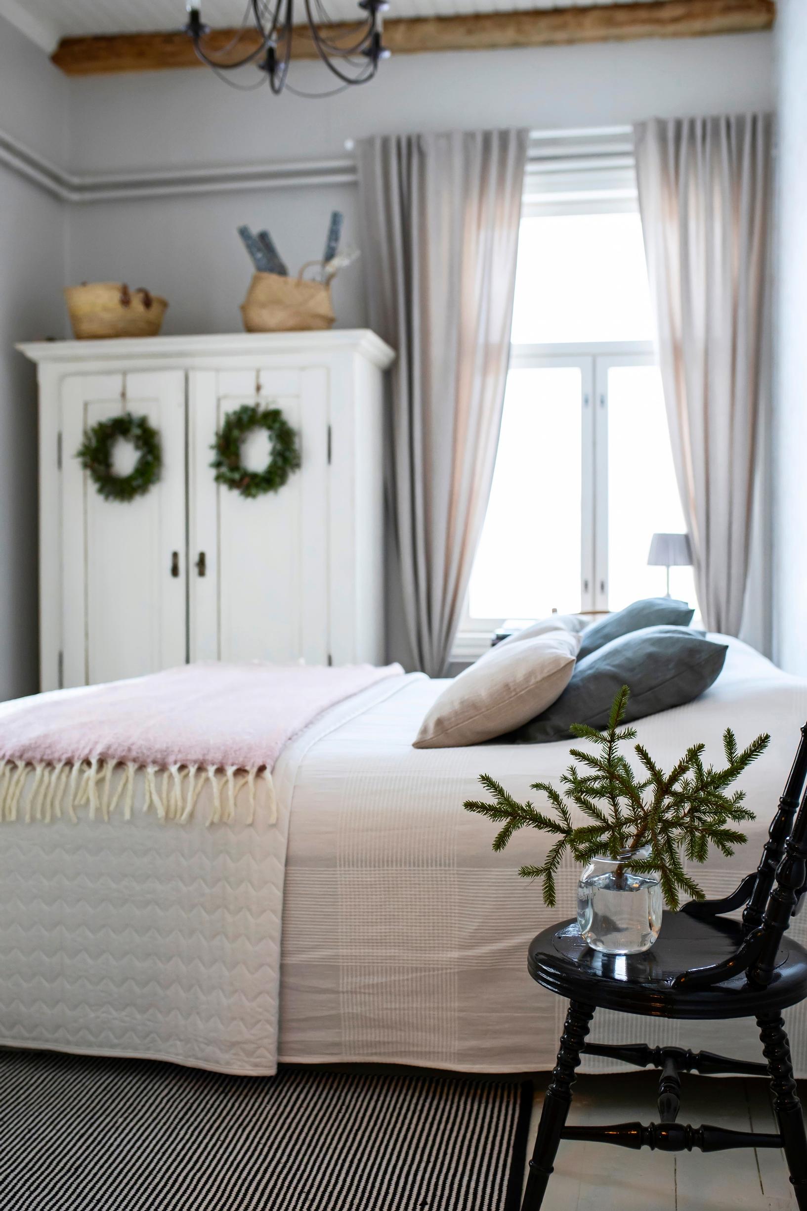 The old vicarage’s bishop’s chamber is furnished as a bedroom