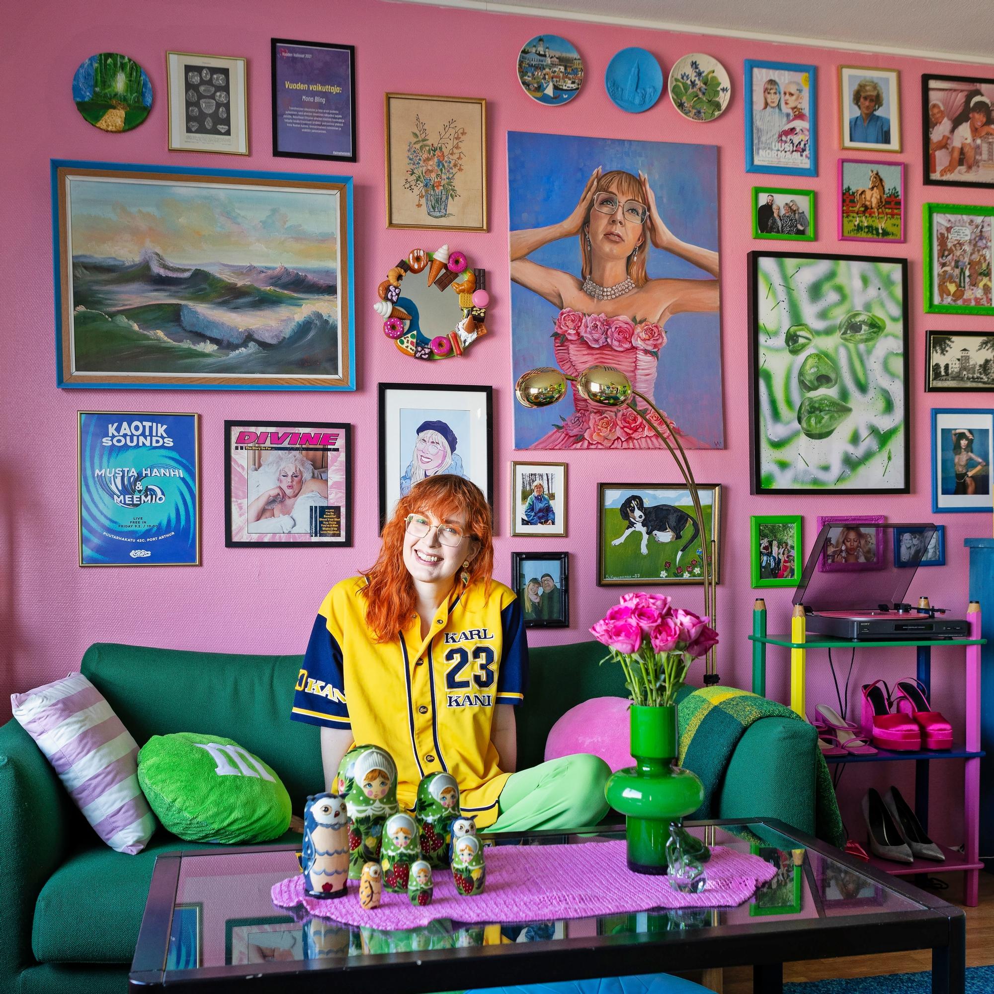 “I want my home to be a place where I can’t be sad”—inside influencer Mona Bling’s colorful dopamine decor studio