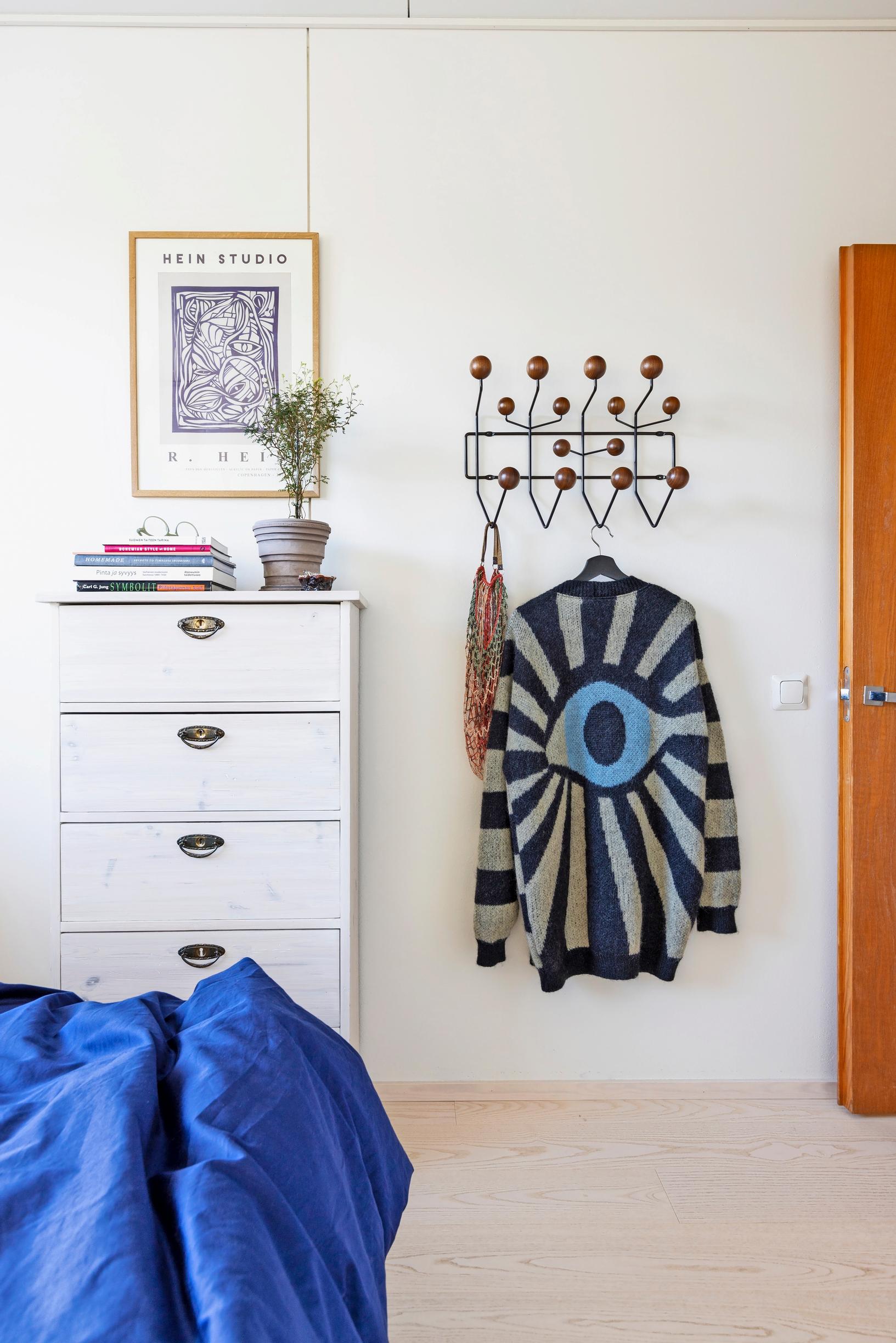 A Vimma cardigan on the rack