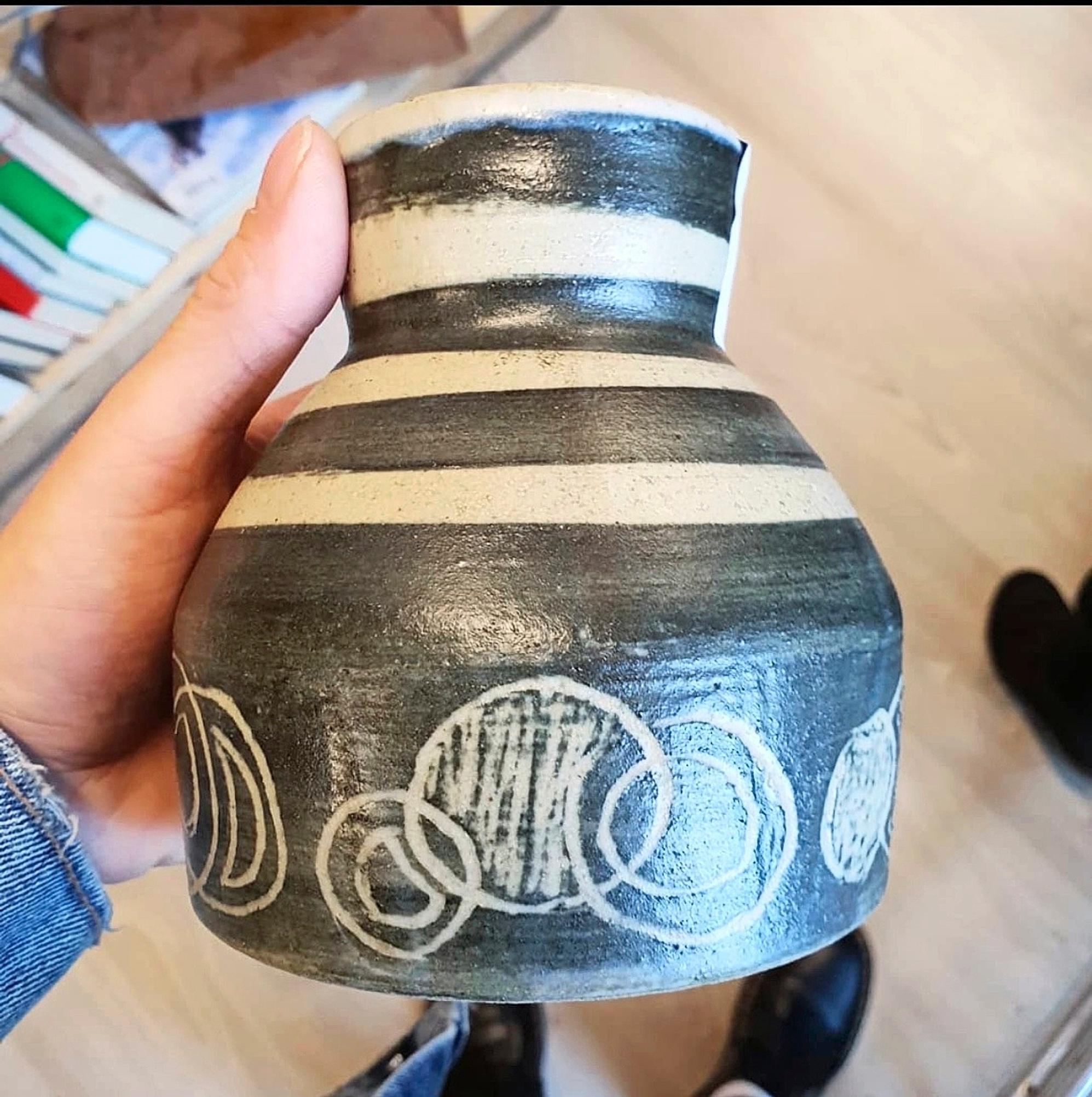 Oiva Toikka ceramic vase