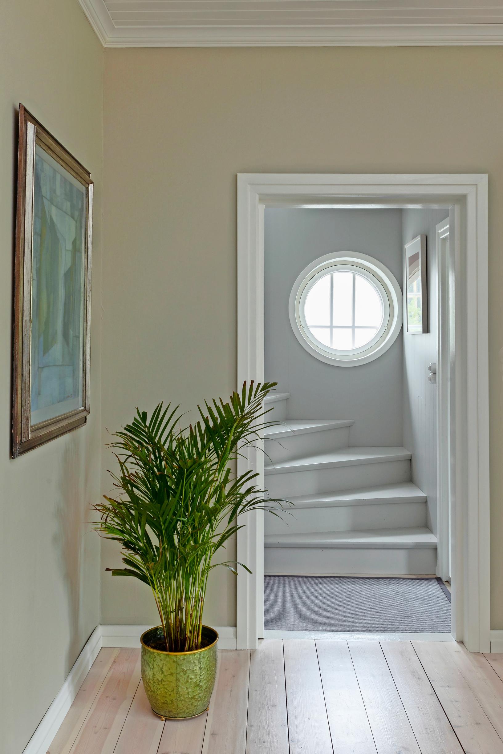 a round window in the stairway