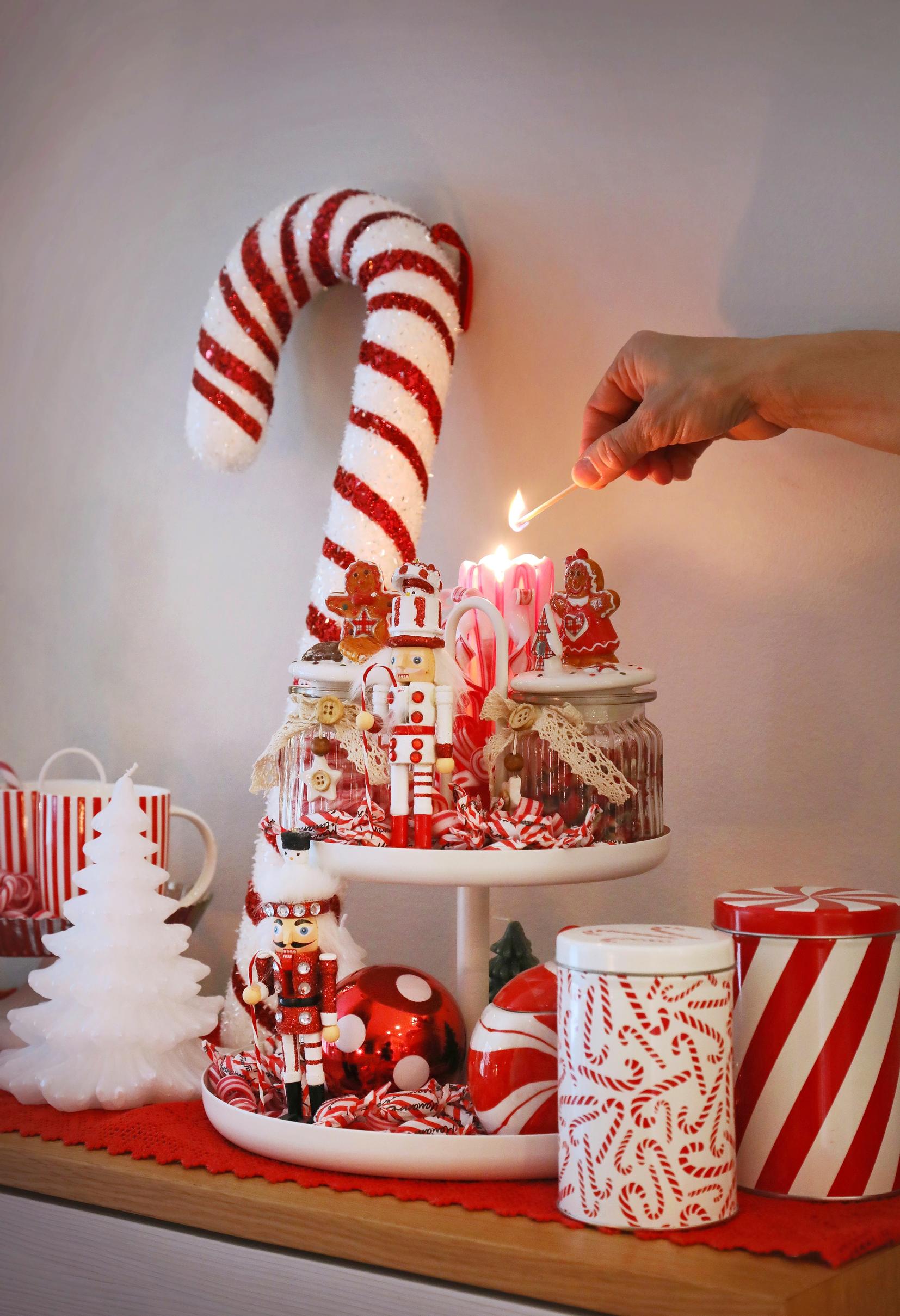 Peppermint-themed decorations.