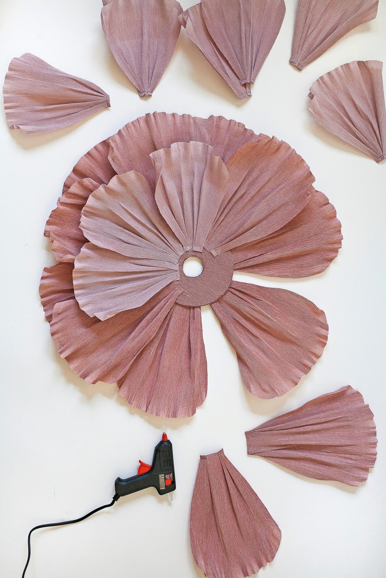 Image of craft supplies for the paper flower