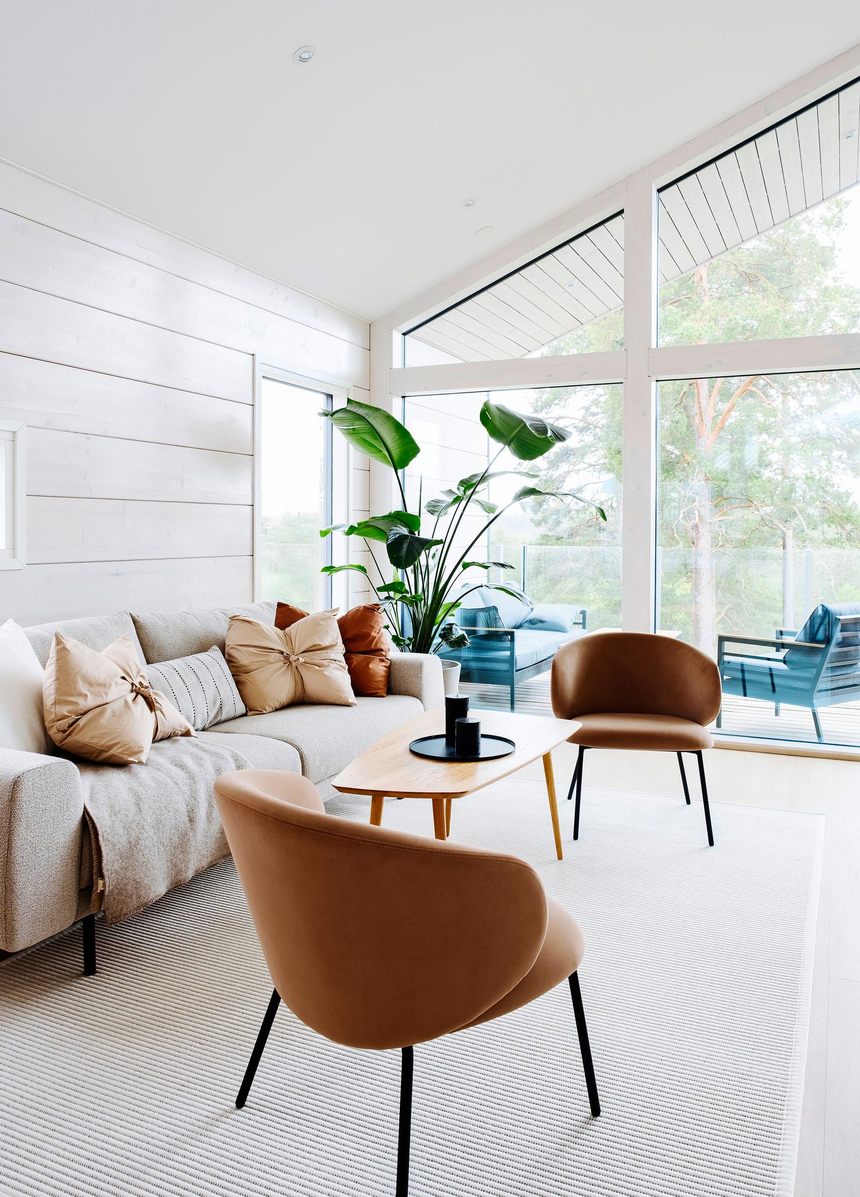 VM Carpet’s light-colored paper yarn rug