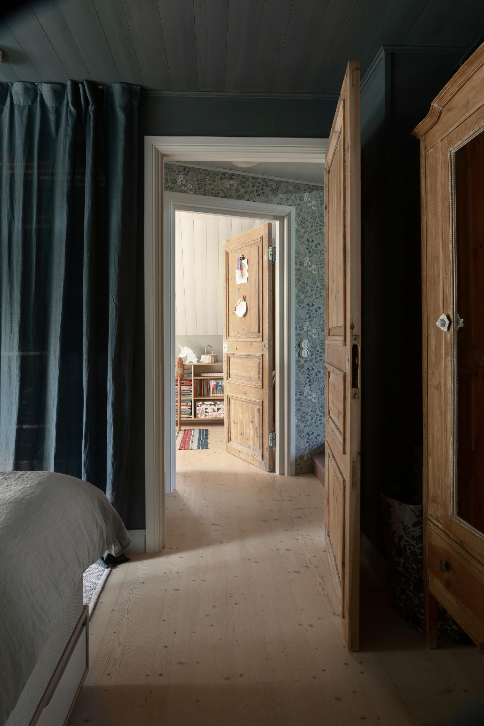Storage space behind a curtain