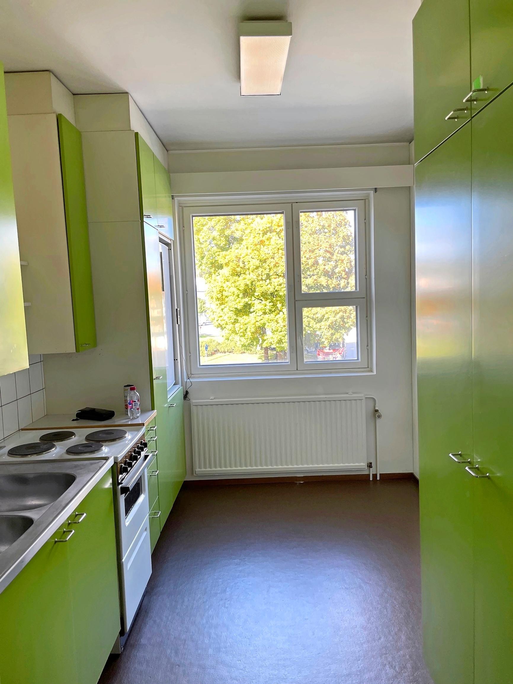 1970s kitchen