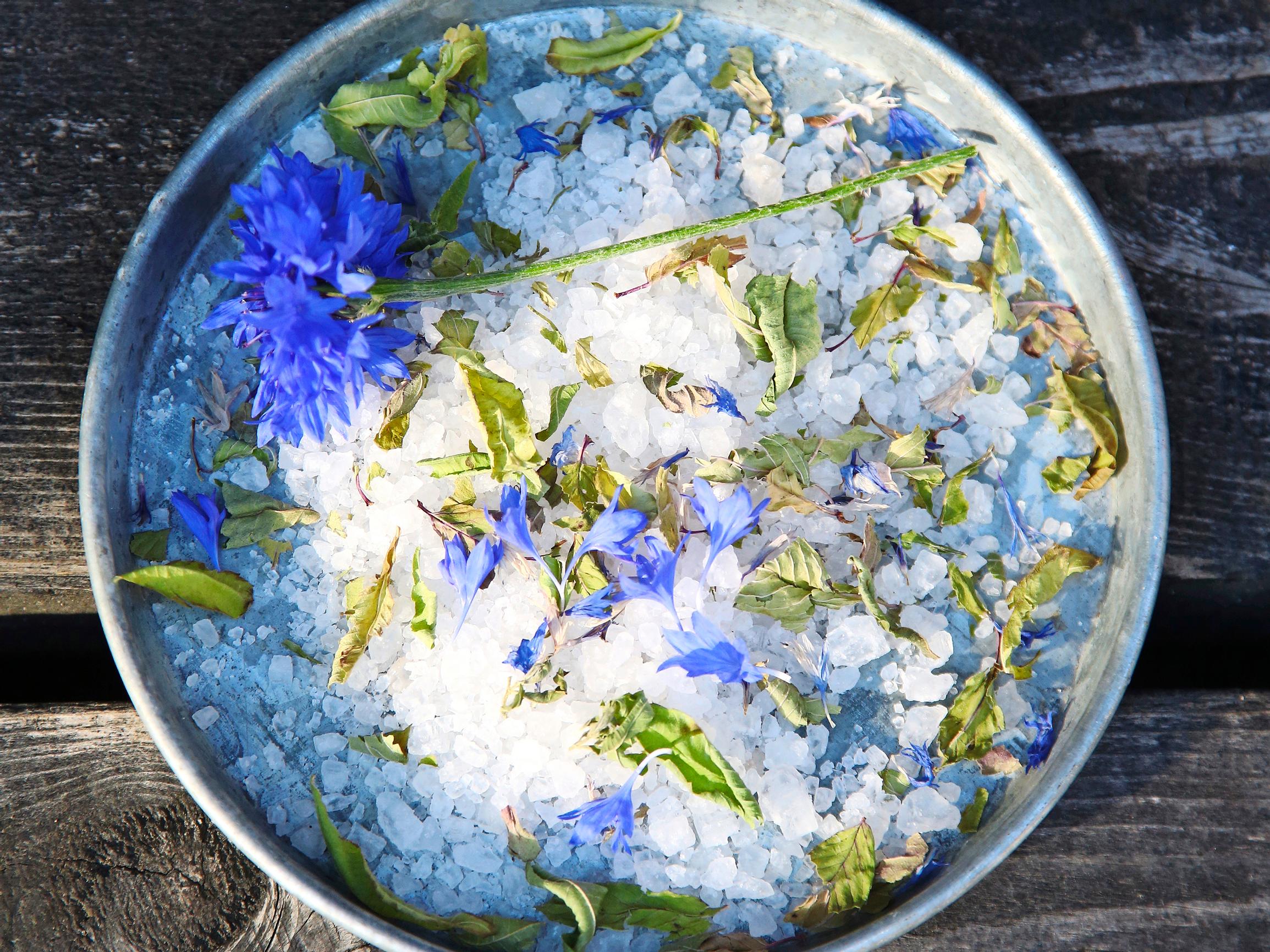 Make your own Epsom salt foot soak with just a few ingredients