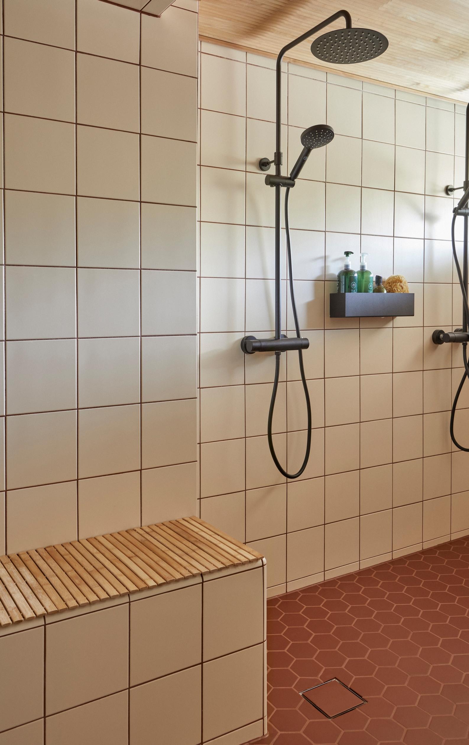 A graphic-style bathroom in a 1960s rowhouse home