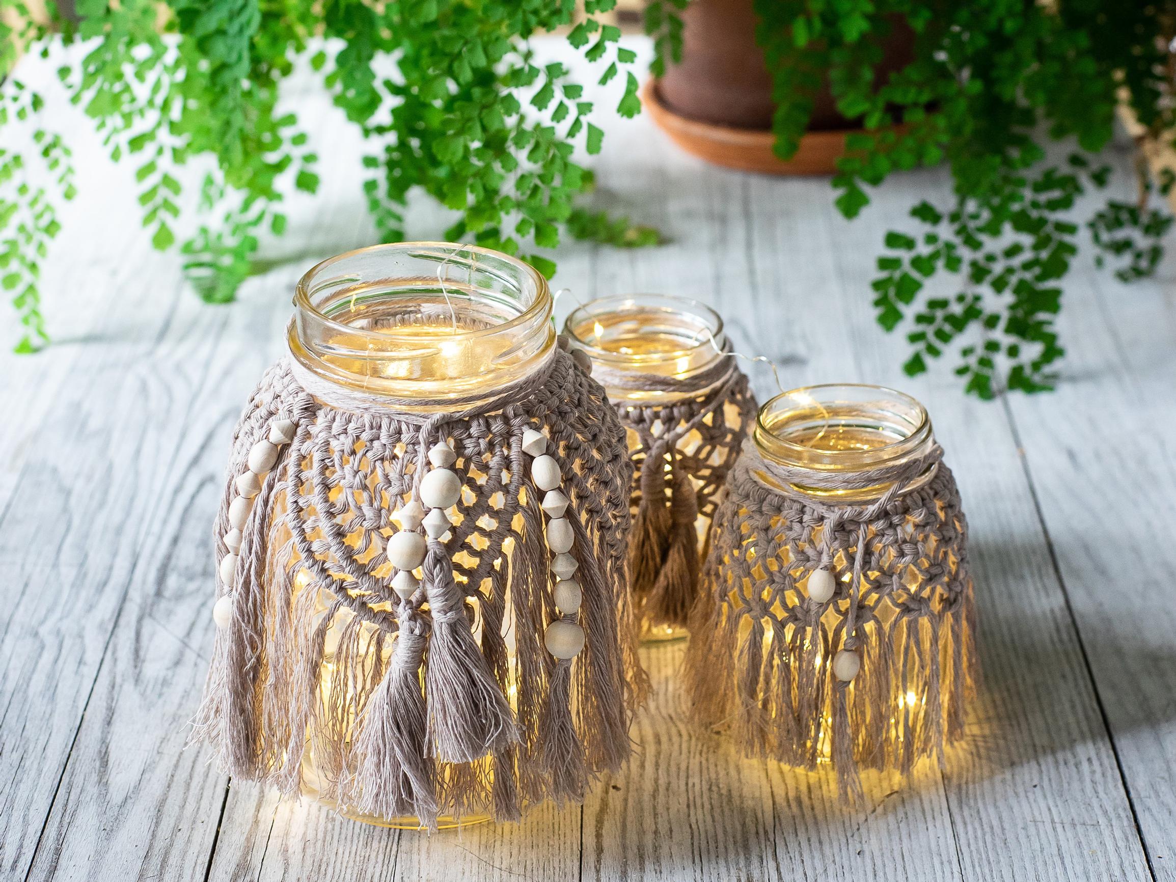 Macramé lantern: a simple guide for beginners