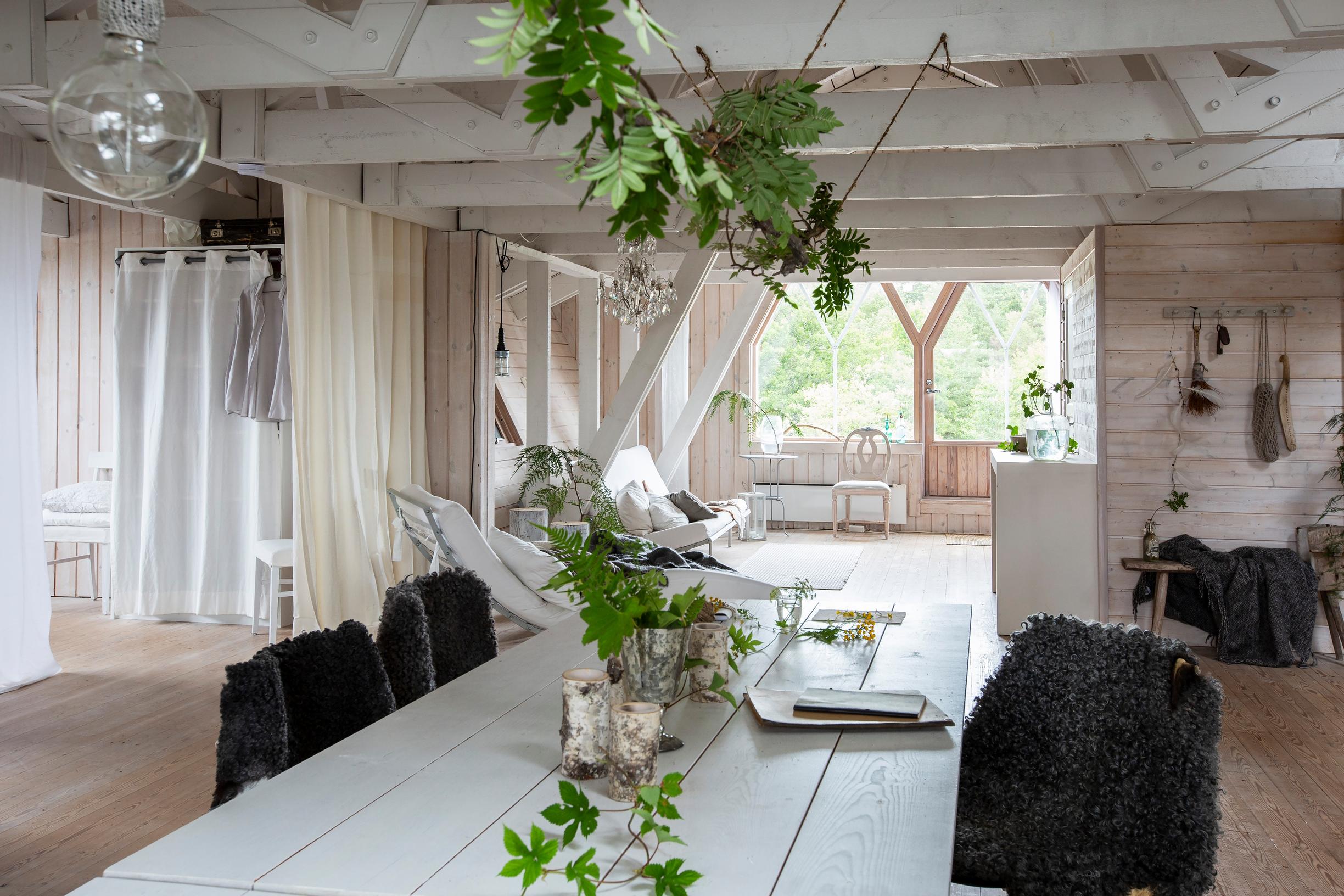 A view inside the boathouse home.