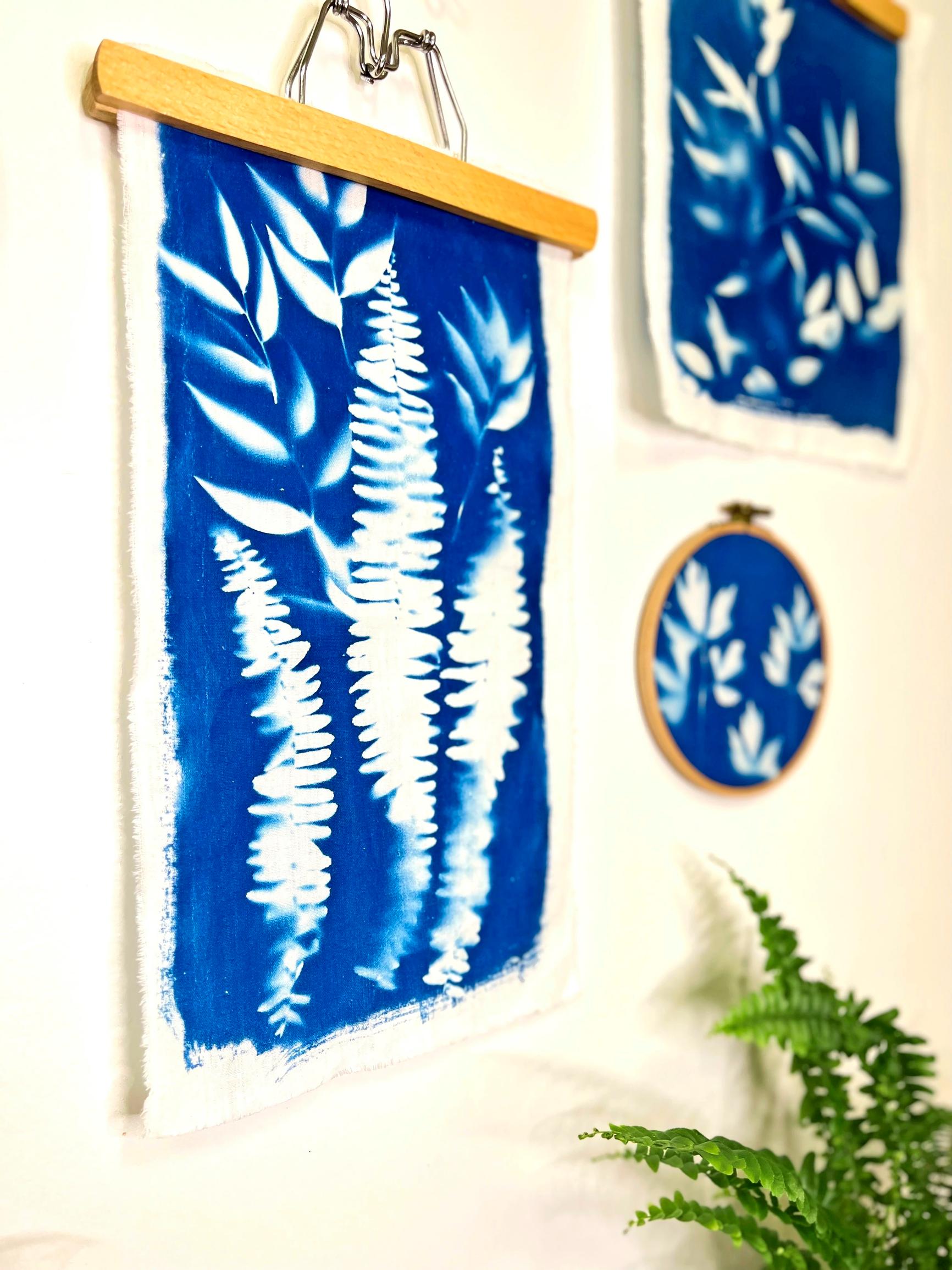 Cyanotype tutorial: prints made with leaves