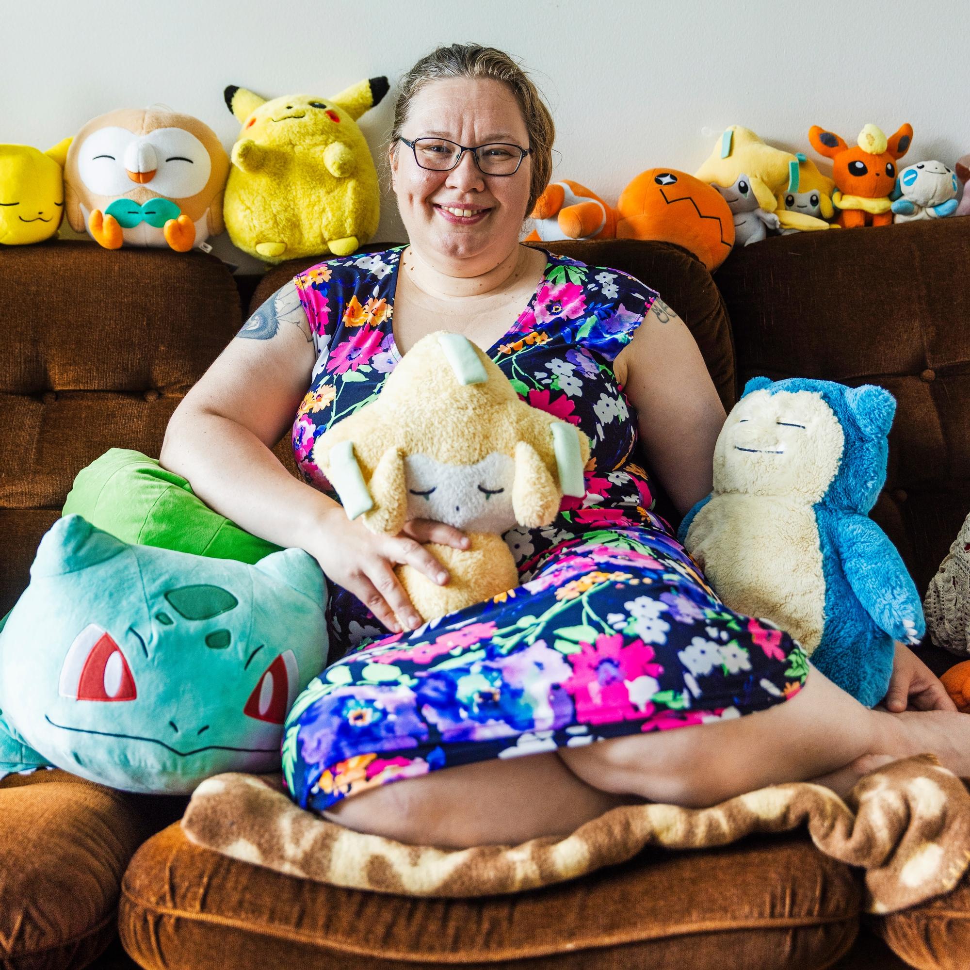 Fortysomething Tiina owns 100,000 Pokémon cards: “If I sold all my cards, I could buy an apartment”