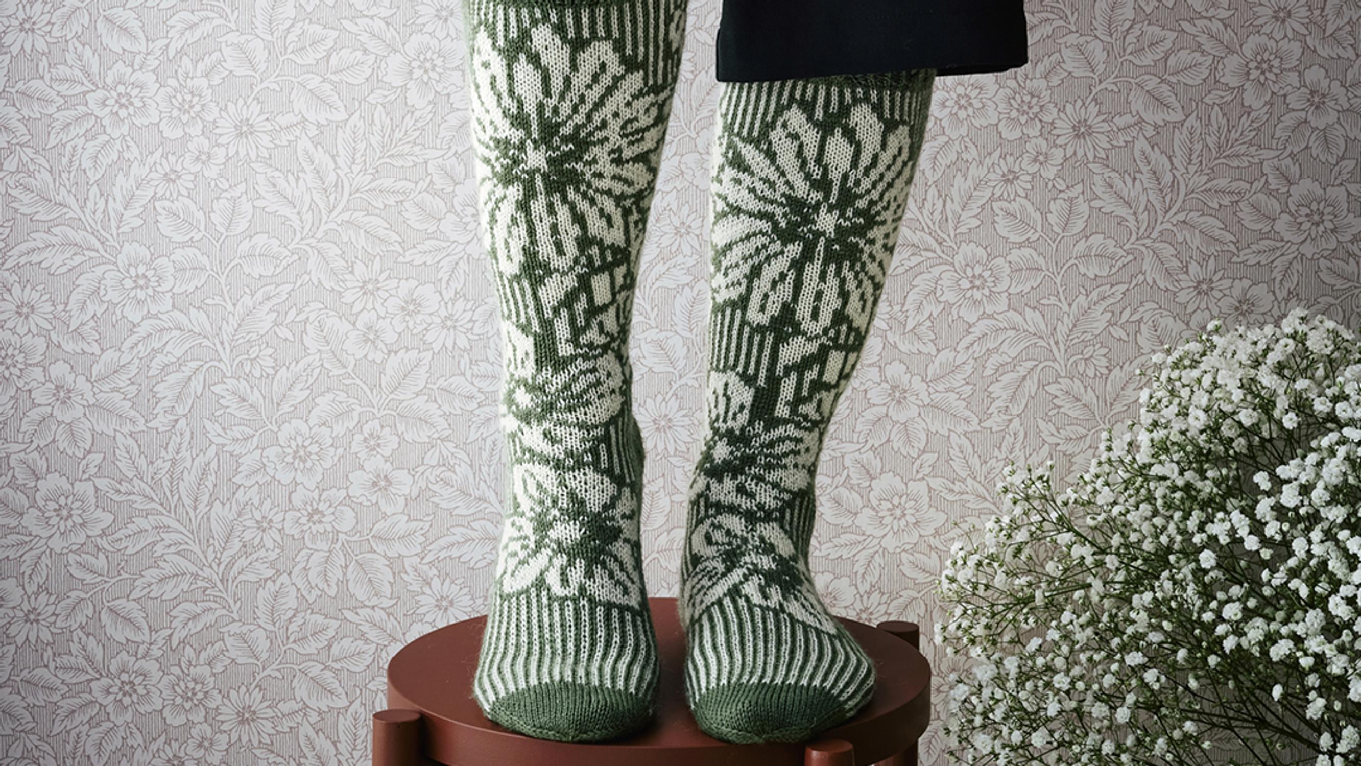 The beautiful Flower Garden socks are a masterpiece among colorwork wool socks