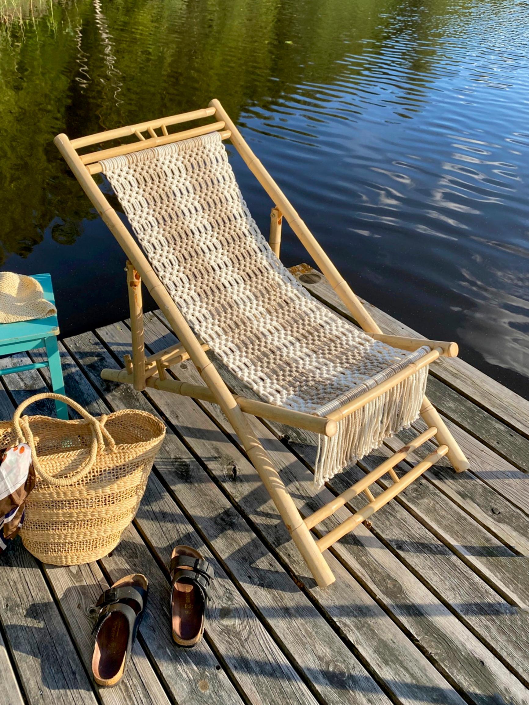 This macramé deck chair is the prettiest seat of the summer—renew an old deck chair with knots