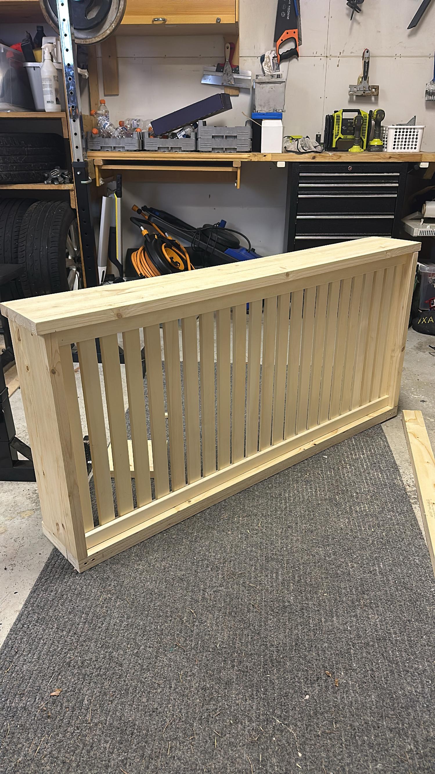 The finished radiator cover.