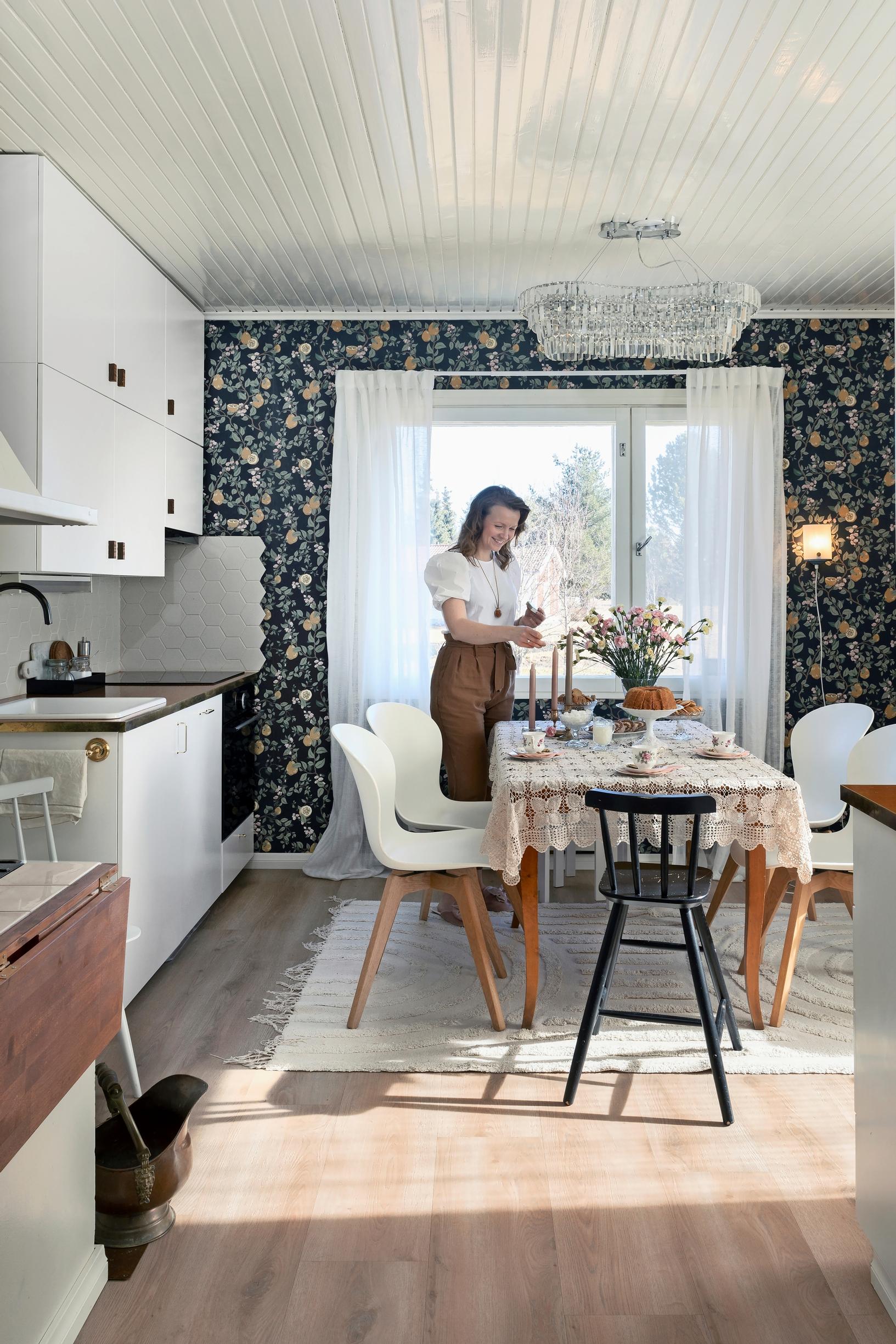 kaisa havina in her kitchen