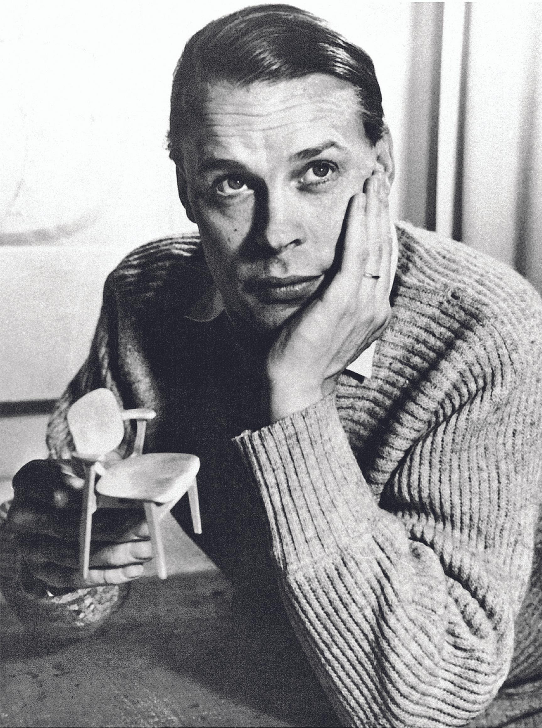 Ilmari Tapiovaara as a young man