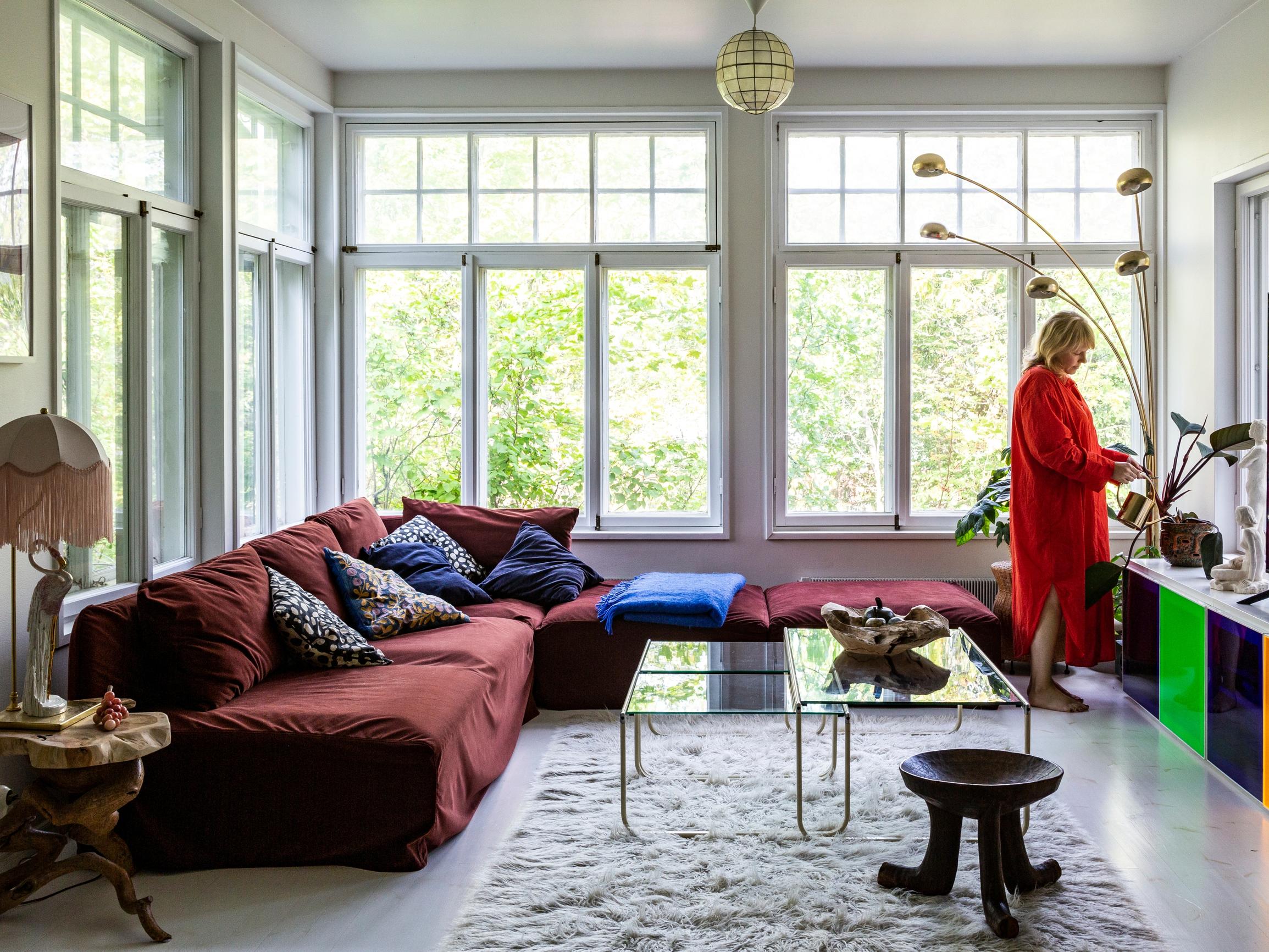 From station master’s house—and jail—to a stunning vintage home