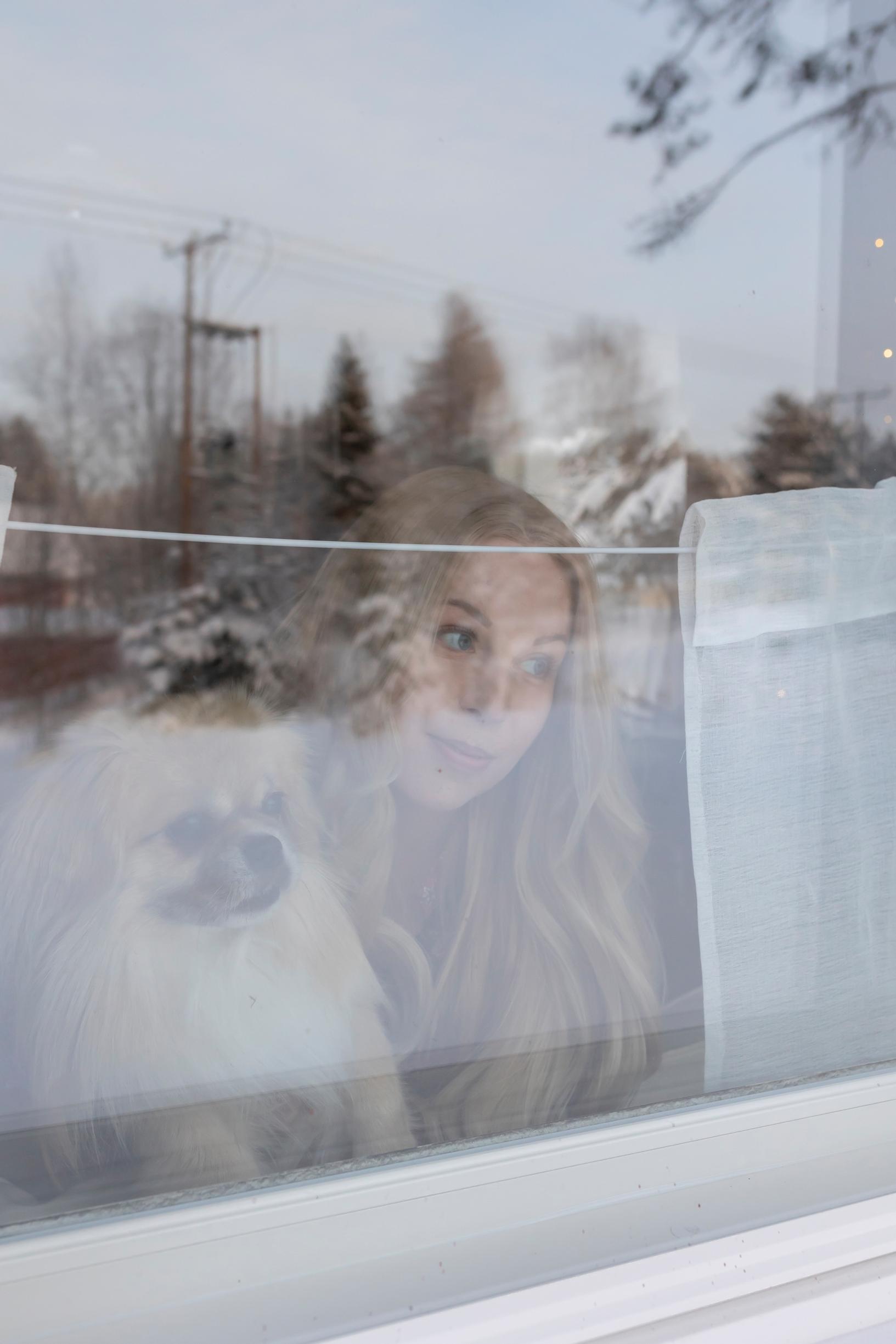 Meeri looks out the window