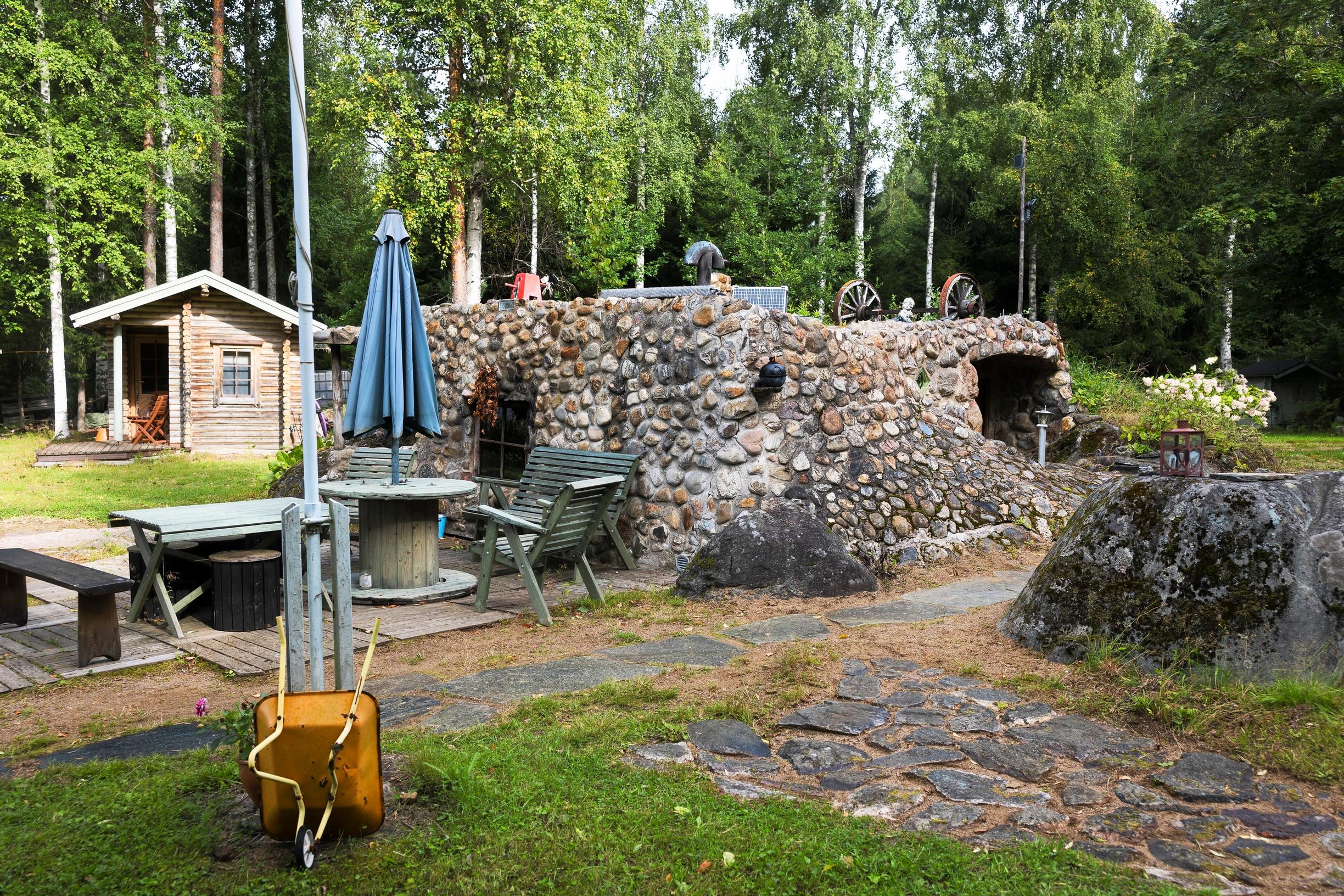 A one-of-a-kind cobblestone sauna