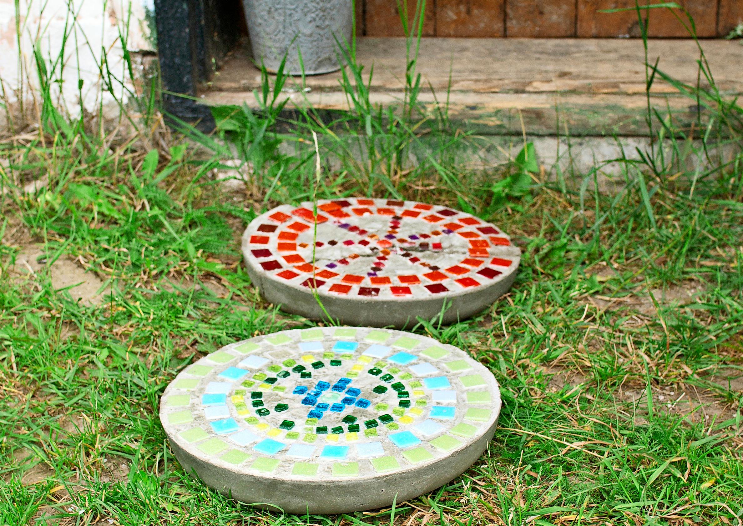 Add a pop of color to the yard—Design your own concrete pavers with a mosaic surface!