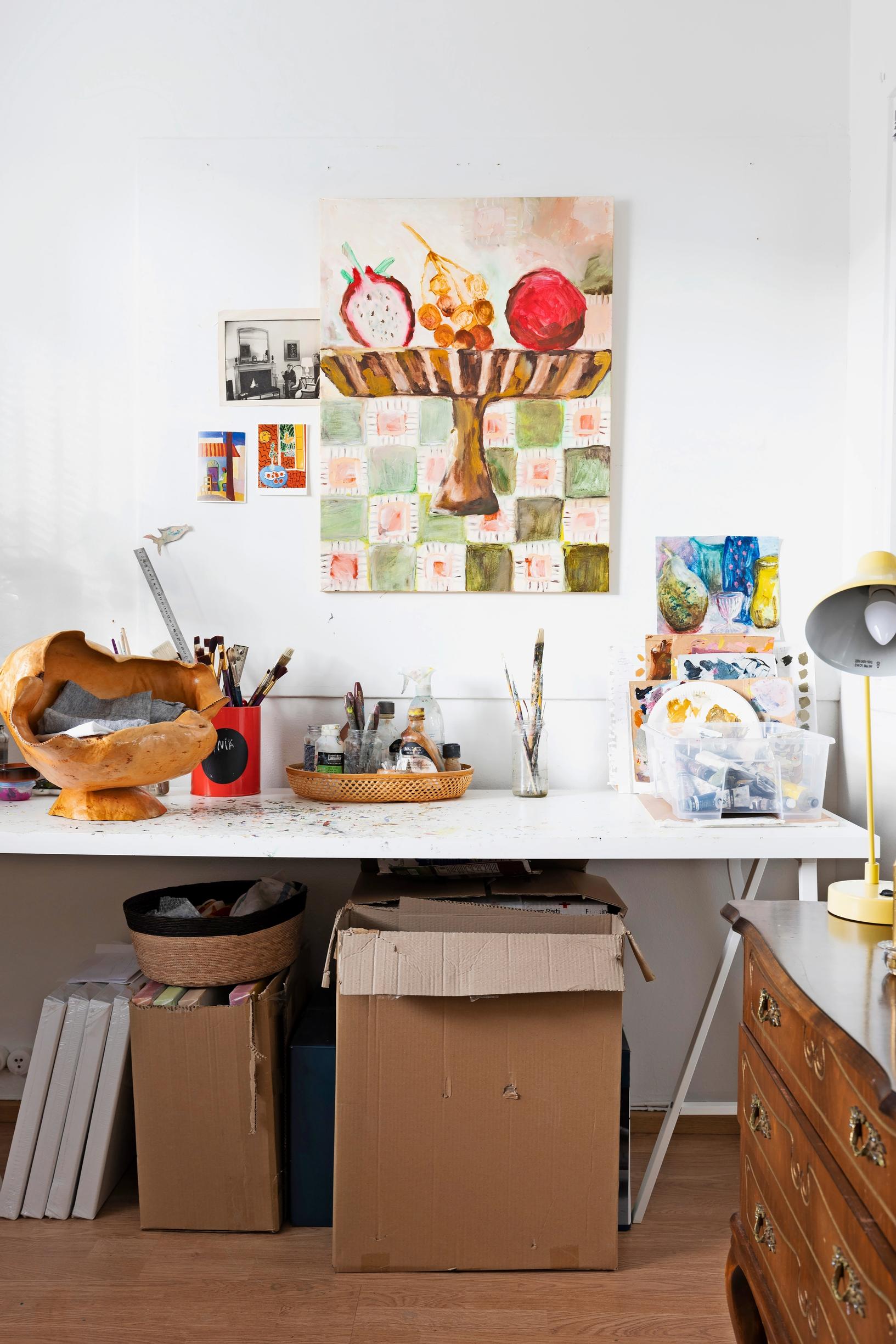 In the photo, the artist’s studio.