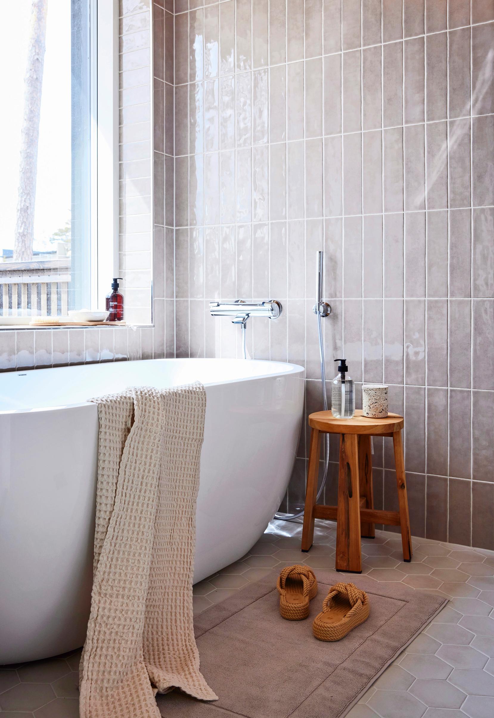 Bathroom at Site 23 Linnatuuli