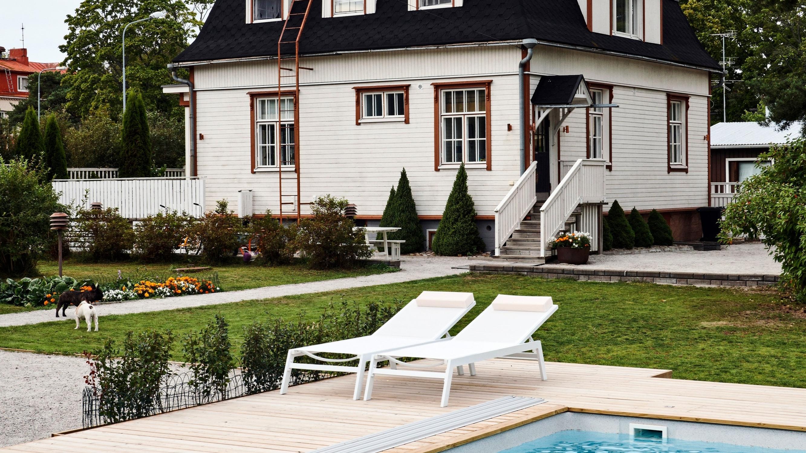 Mia and Ulla’s second home has certainly earned its place as the perfect summer day getaway