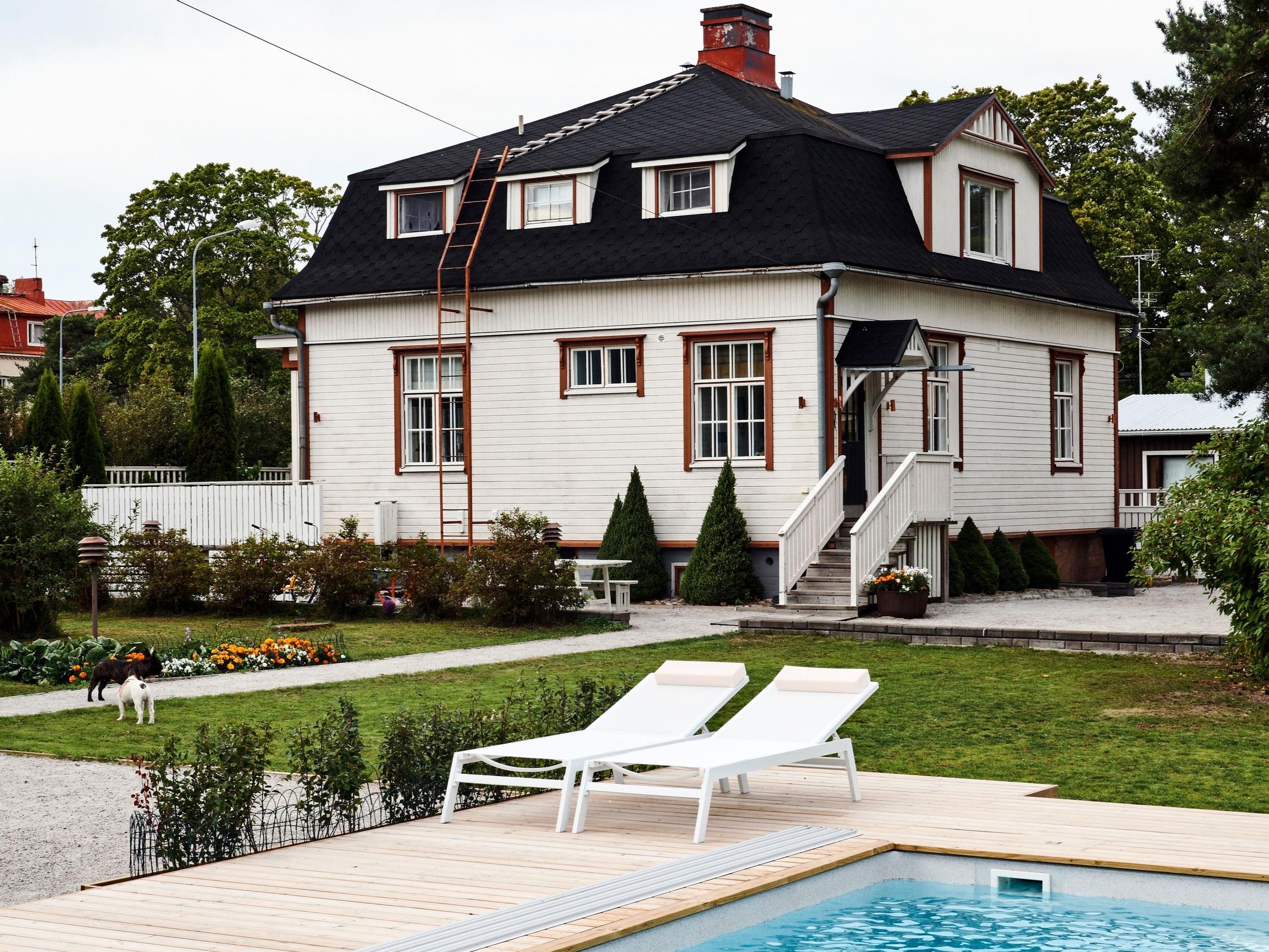 Mia and Ulla’s second home has certainly earned its place as the perfect summer day getaway