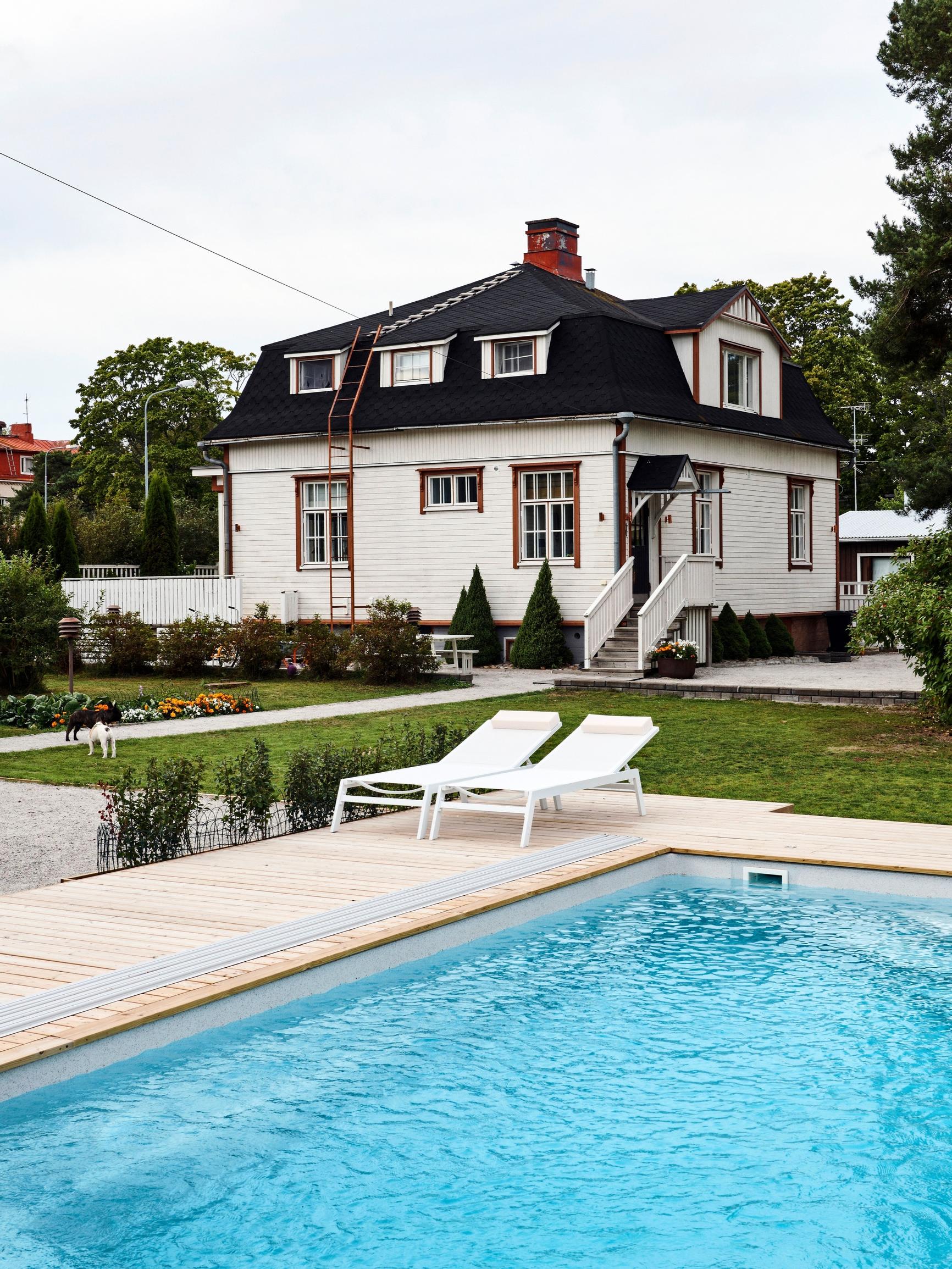 Mia and Ulla’s second home has certainly earned its place as the perfect summer day getaway