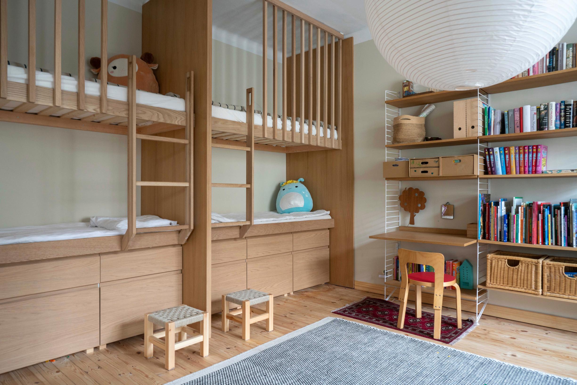 children’s room with a four-person bunk bed